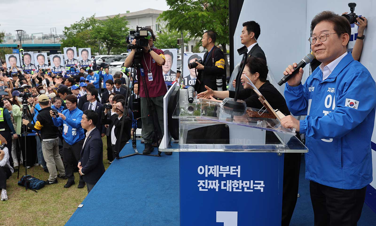 이재명, 전북 찾아 "동학정신, '사람이 곧 하늘'‥민주공화국 나아가자" 