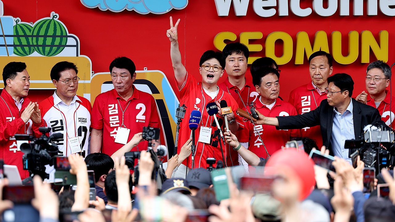 한동훈 "계엄 윤석열 부부 망상서 비롯‥당을 '뽀개놓으셨다'"