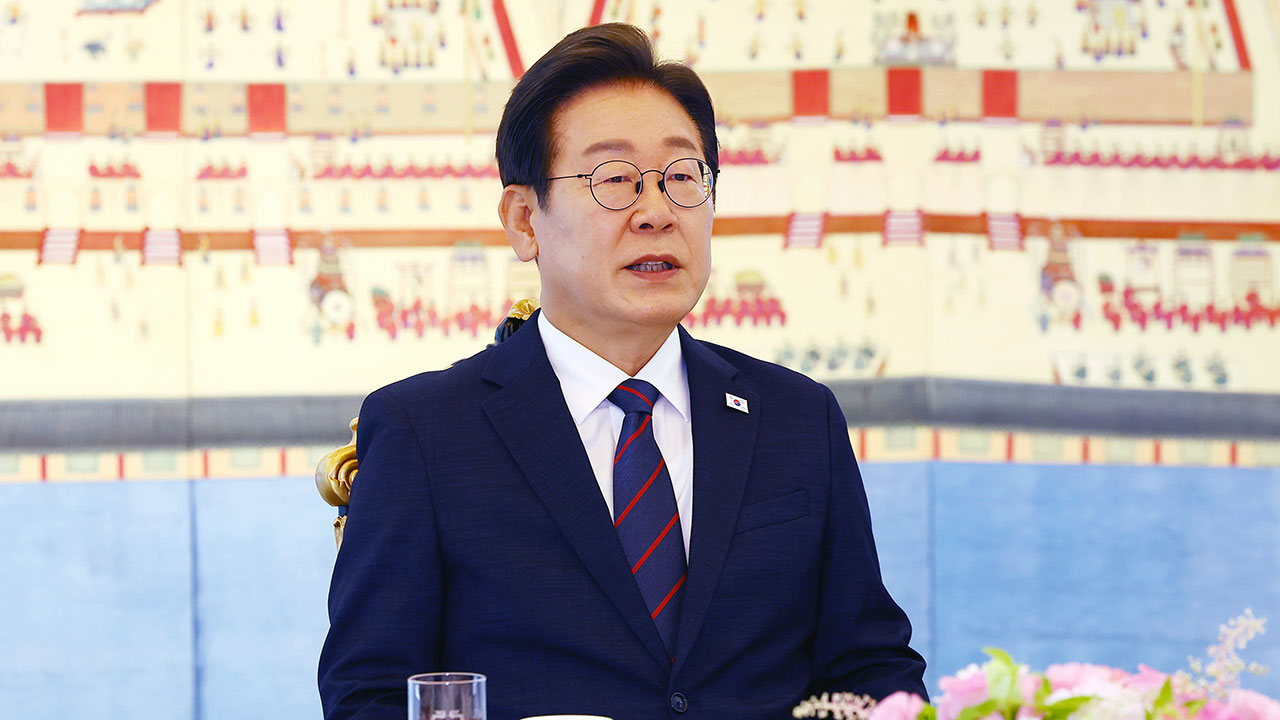 정부 대체 참석 인사