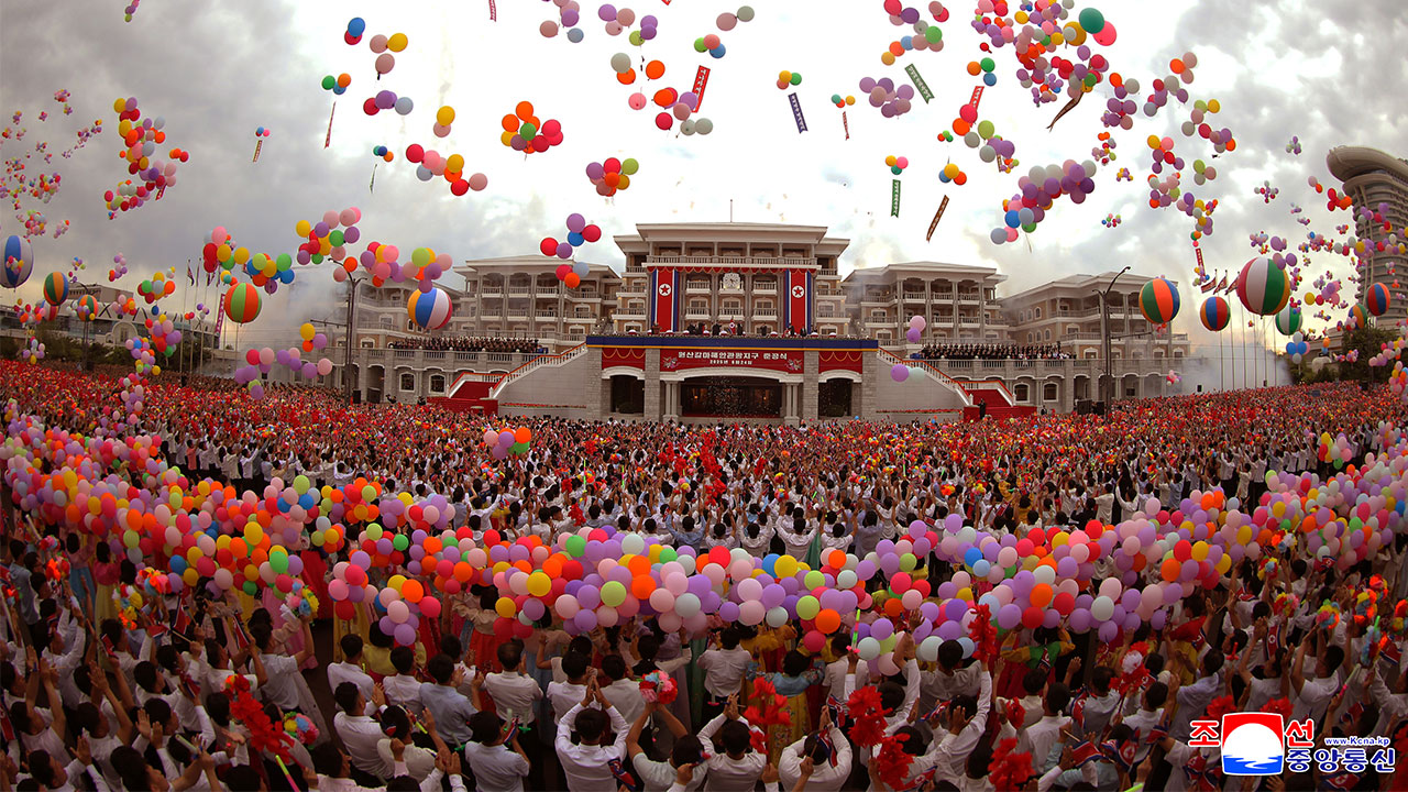 북한 원산 갈마 관광지구 준공‥김정은·리설주·김주애 총출동