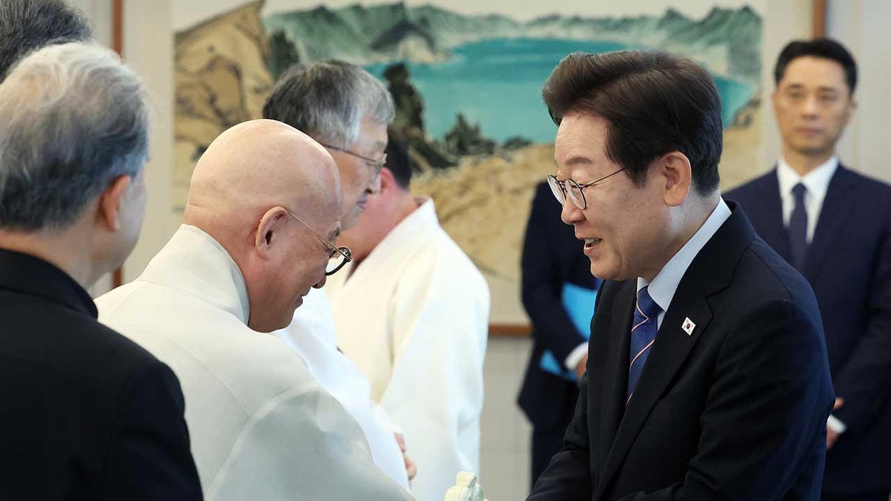 이재명 대통령 "사회 갈등 격화돼 걱정‥종교 지도자 역할 필요"