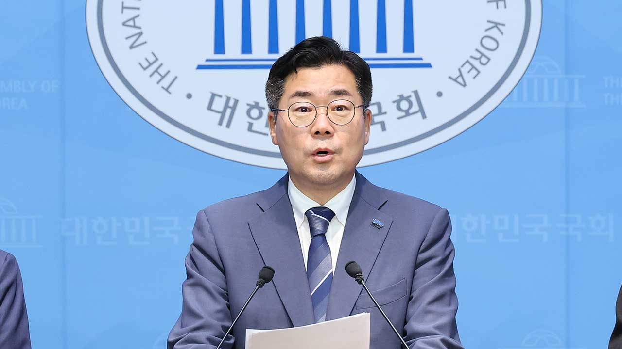 박찬대 "당대표 선거일정 중단해야"‥ 정청래 "1주일 앞당겨 원샷 경선"