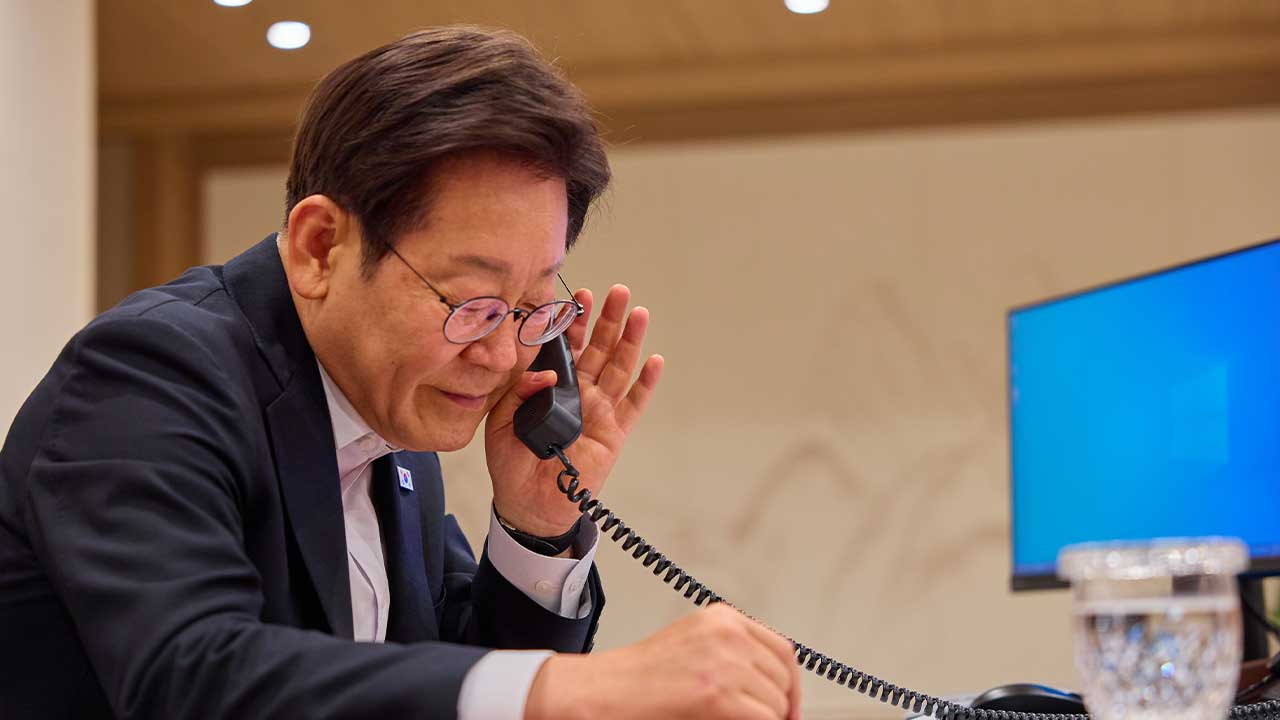 이재명 대통령, 카타르 국왕과 첫 통화‥"AI와 국방 등 협력 강화"