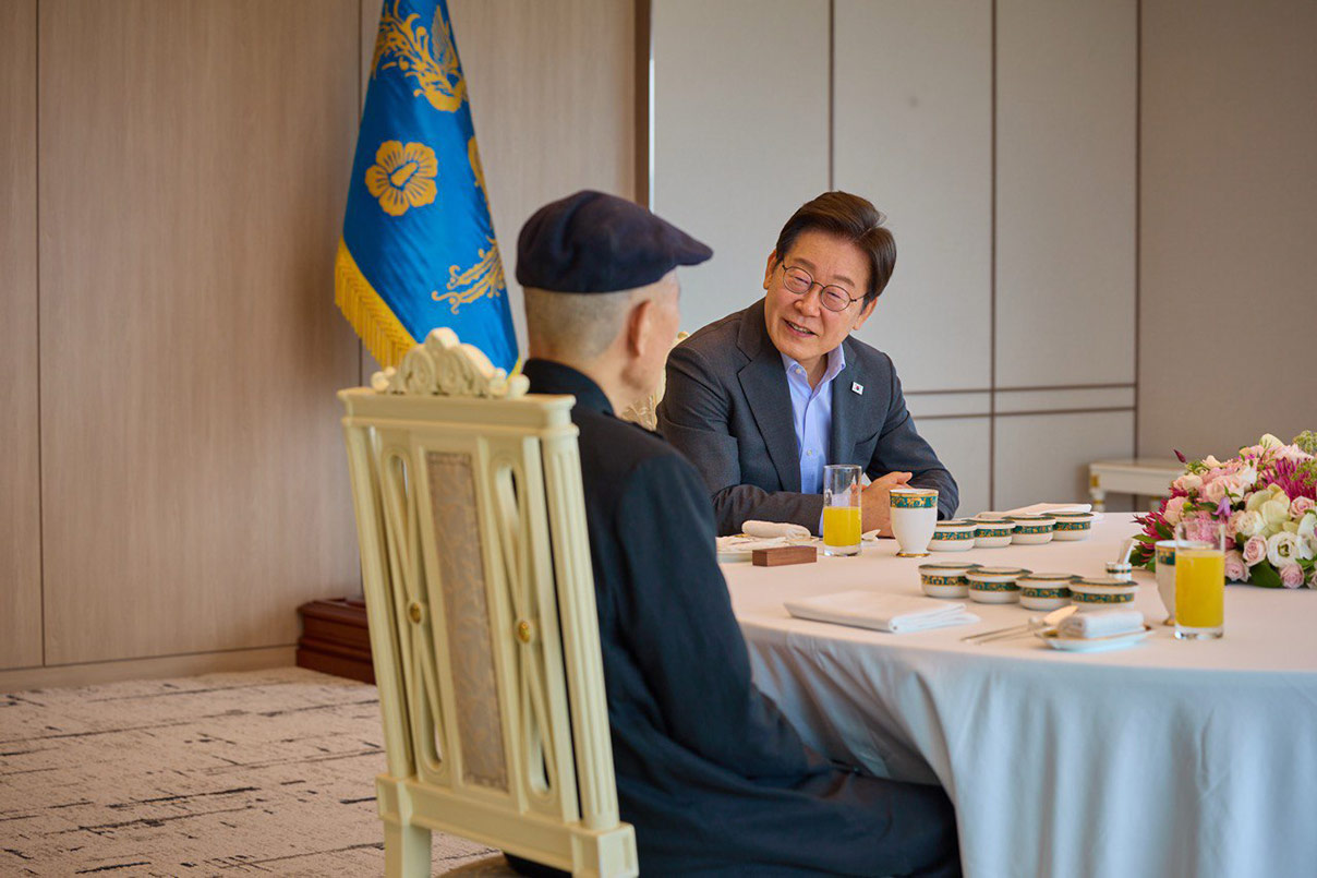 이재명 대통령, 도올 선생 오찬‥"전태일이 대통령 된 듯‥서민의 대통령 탄생"