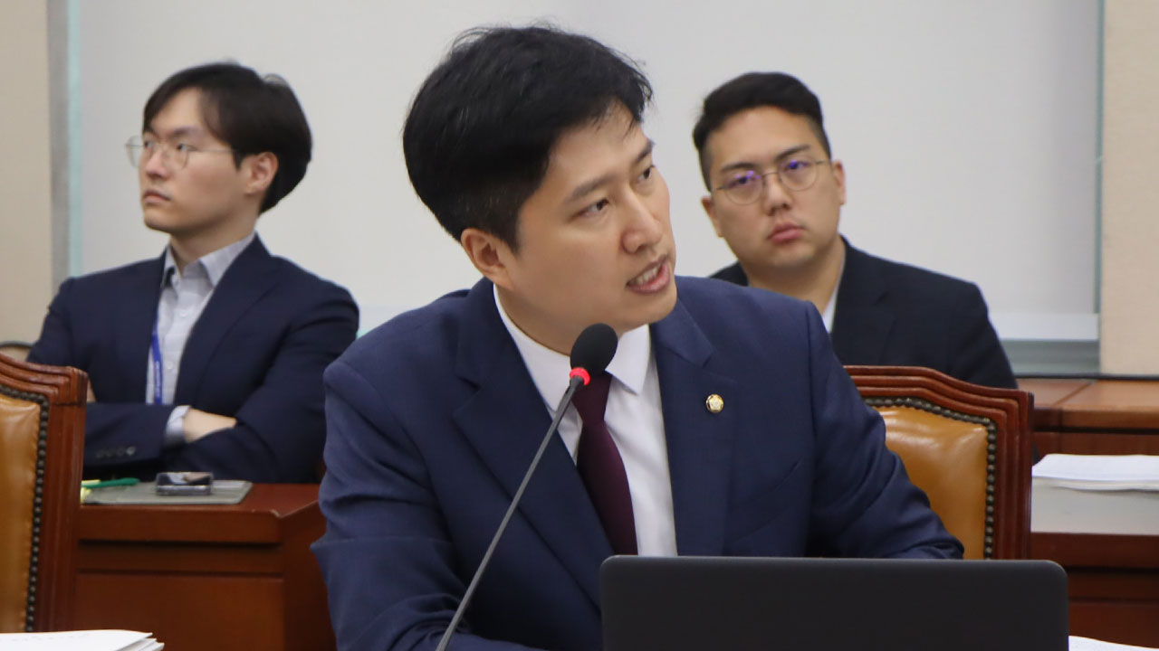 국민의힘 최고위원 출마 우재준 "계엄은 잘못‥전한길 그만하라"