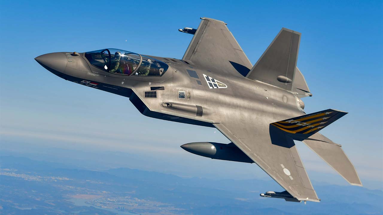 KF-21 공대지 능력 2027년 상반기 확보‥1년 반 이상 단축