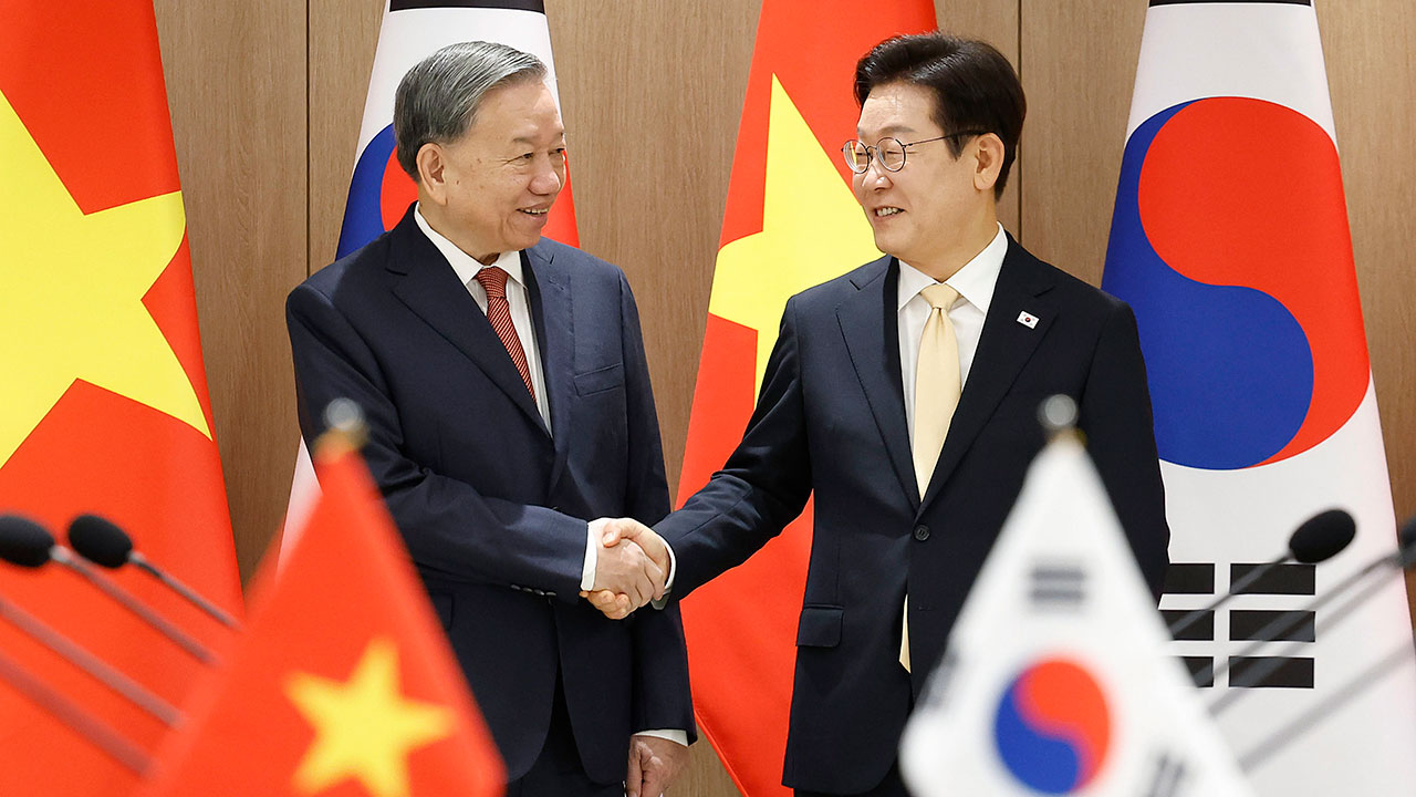 이 대통령, 베트남 또 럼 서기장과 오늘 저녁 국빈만찬