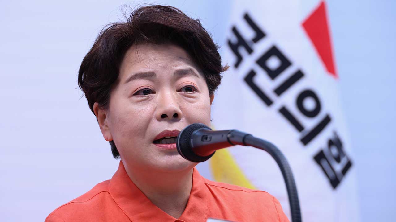 윤희숙 혁신위 "'윤 어게인' 후보, 당 말아먹으려 한다" 비판‥혁신후보 지지 선언