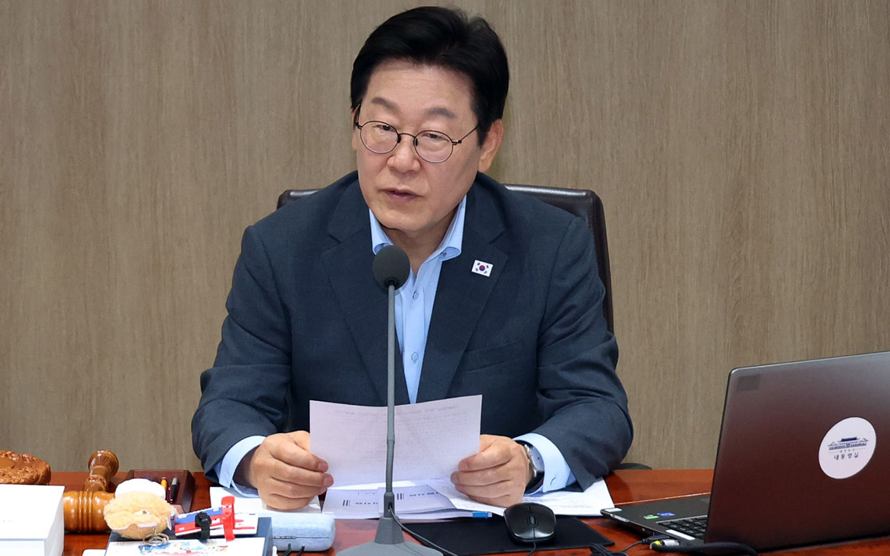 이 대통령 "후진적 산재공화국 반드시 뜯어고칠 것‥산재 사망, 사회적 타살"