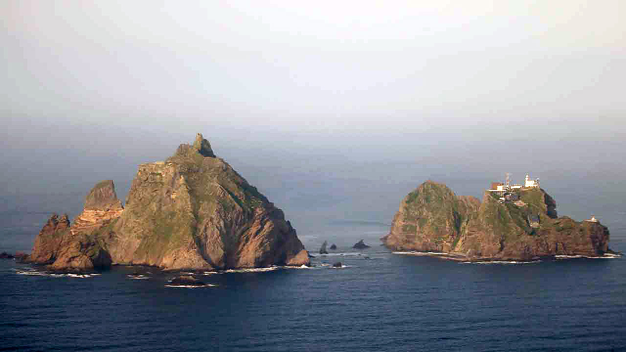 일본 "한국 선박 독도 주변 해양조사 활동에 강력 항의"