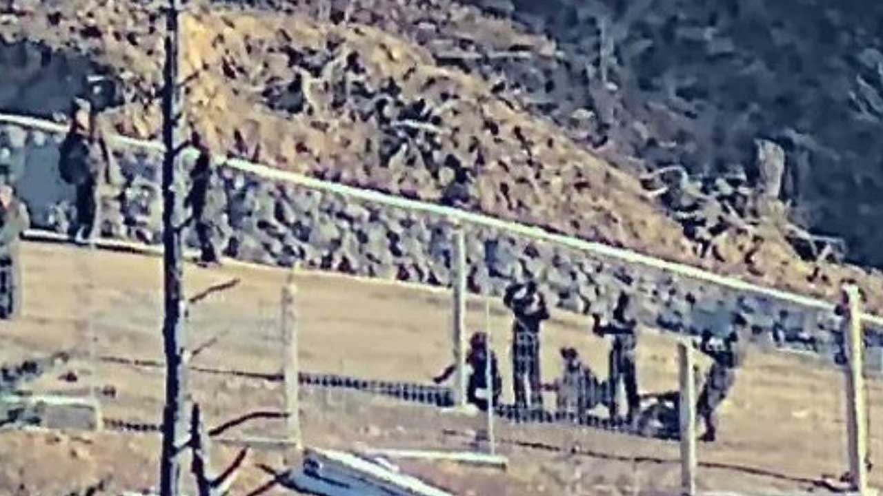 北 "한국, 북한군에 경고사격 엄중 도발"‥軍 "군사분계선 침범"