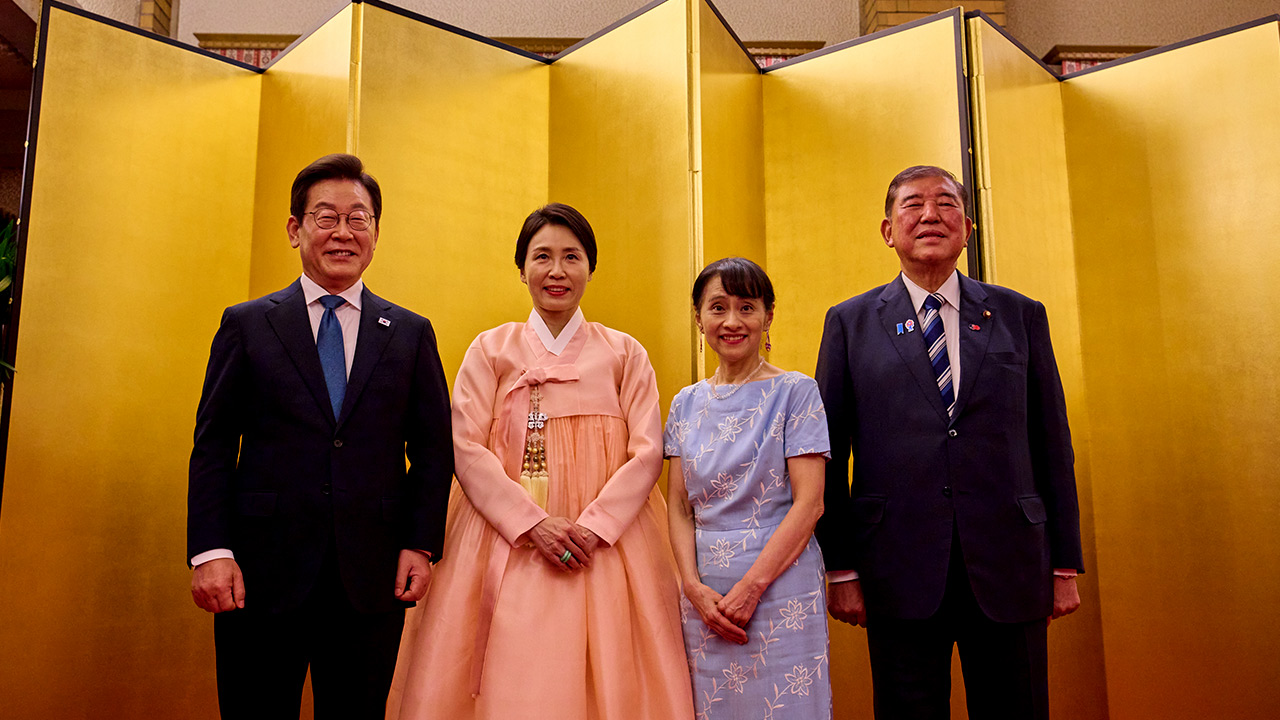 이시바 총리, 친교 만찬서 이 대통령에 '안동소주·찜닭' 대접