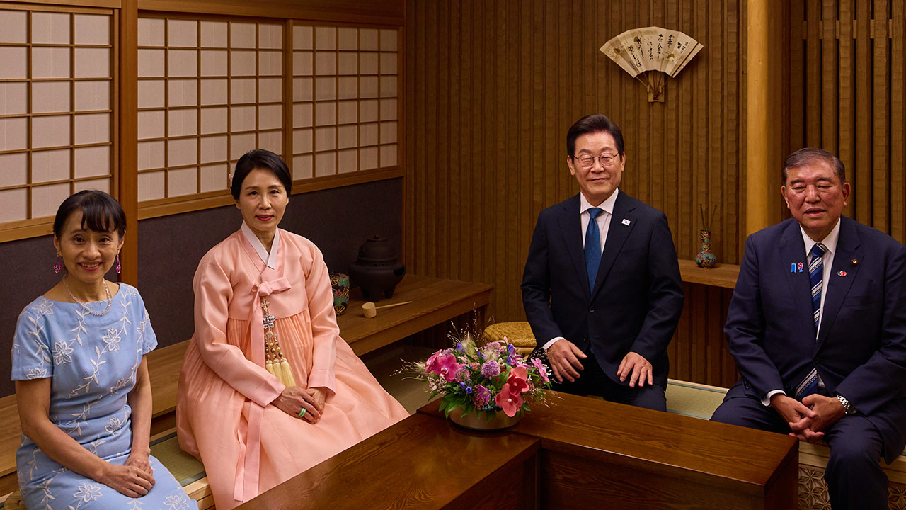 이시바 총리, 친교 만찬서 이 대통령에 '안동소주·찜닭' 대접