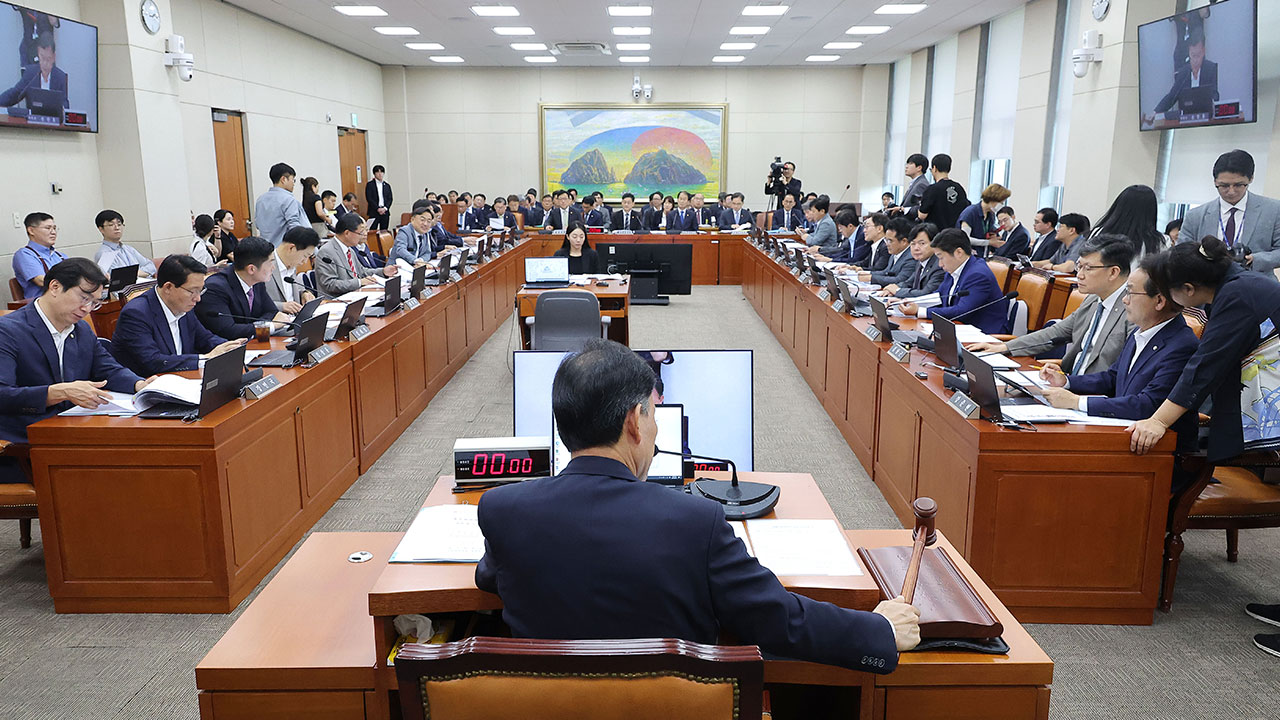 당정, 해체 기로 놓인 금융위 조직개편안 논의‥"25일 처리 노력"