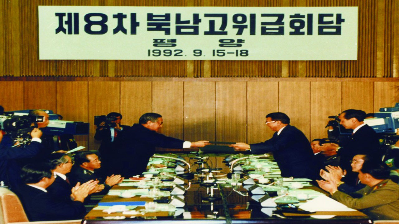 '2국가 선언' 북한, 35년 전엔 "조선은 하나"‥남북회담 문서 공개