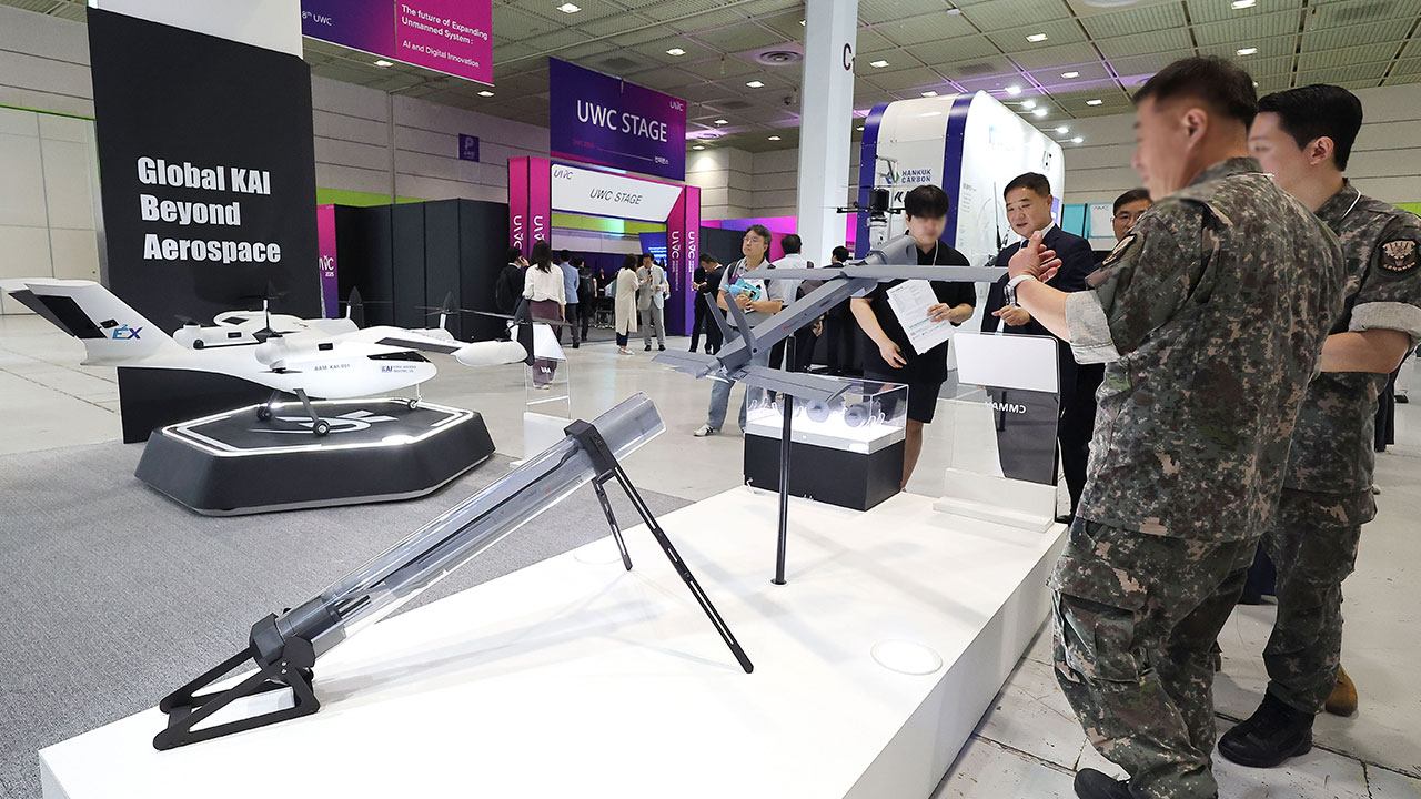 군, 전장병 드론 교육 추진‥"50만 드론전사 양성"