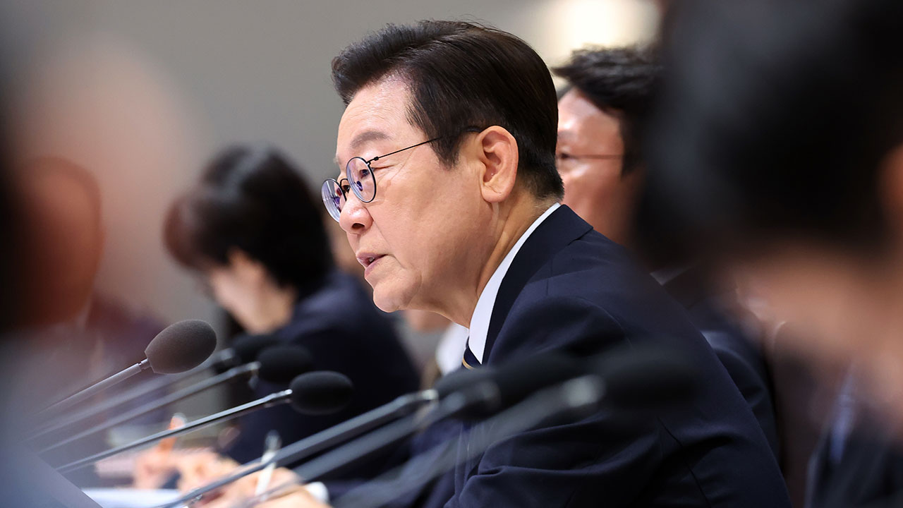 이 대통령, '검찰청 폐지' 정부조직법·방미통위 출범 등 4개 법안 공포