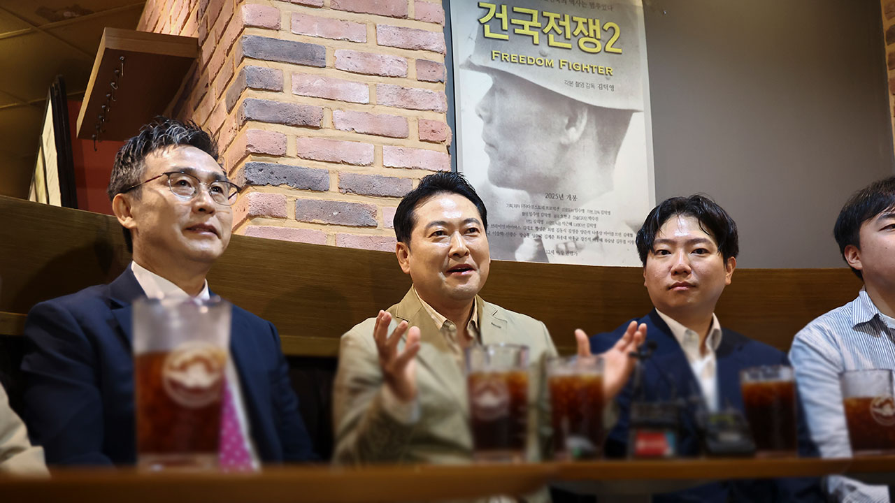 장동혁 대표 ‘건국전쟁2’ 관람 장면
