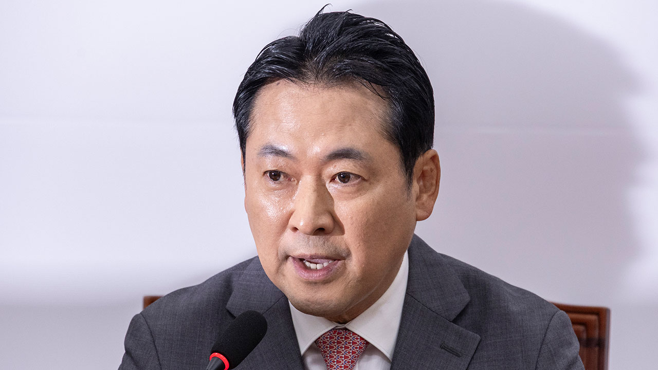 장동혁 "이번 국감의 주제는 '안전'‥대통령 부부, 시래기 피자 입에 들어가나"