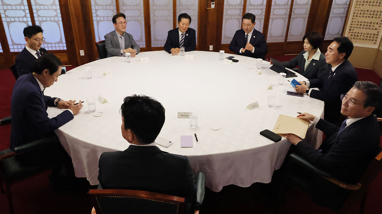 당정대 "서울·경기 주택시장 엄중 모니터링 필요‥이번 주 대책 발표"