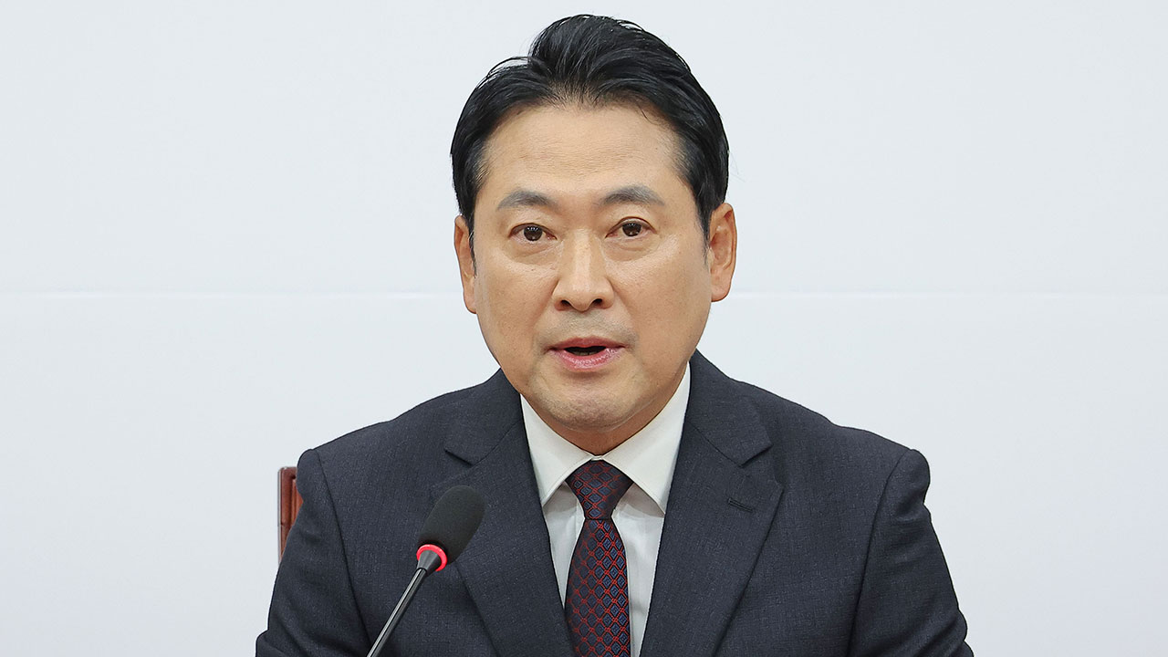 장동혁 "'미공개 정보 주식거래 의혹' 민중기 특검 즉각 고발"