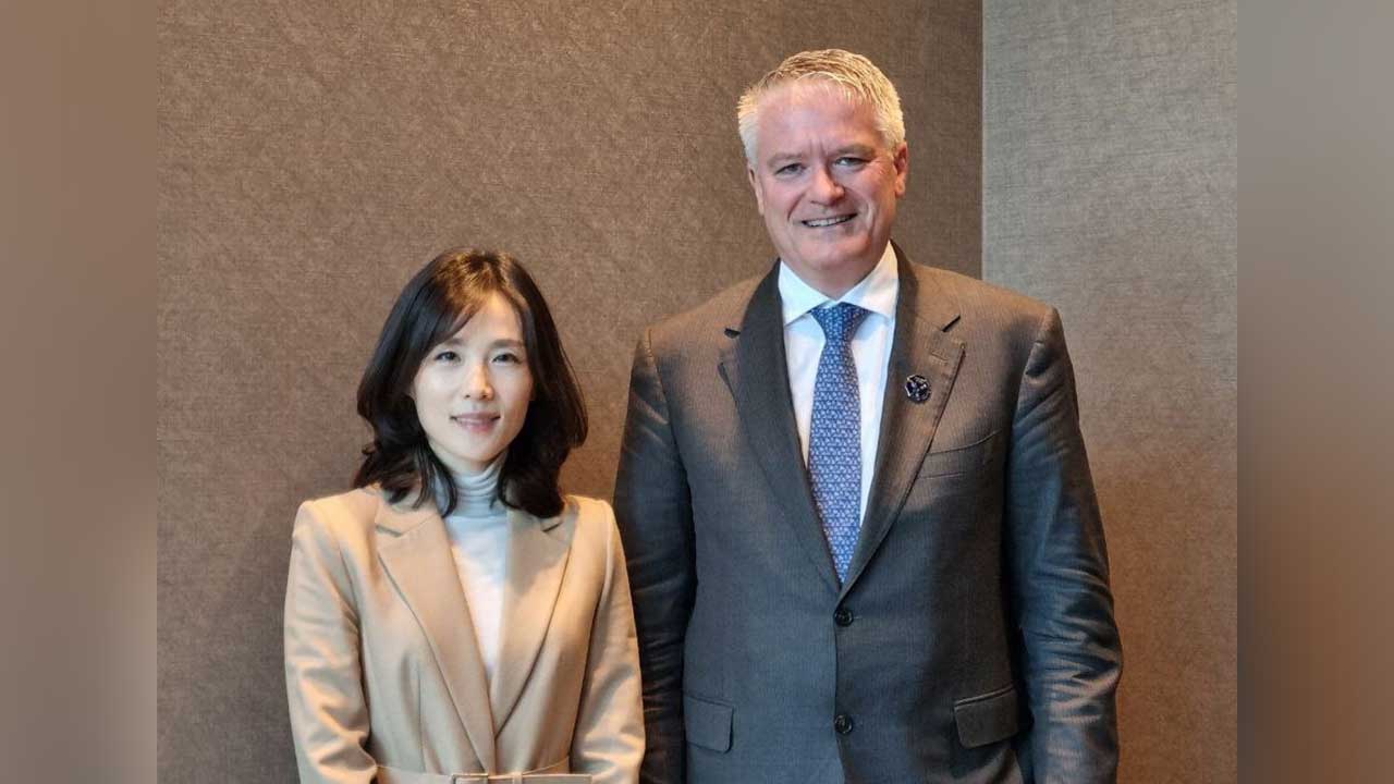 외교 차관, OECD 사무총장 만나 '한국인 진출 확대' 당부