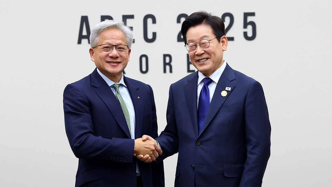 대통령실 "엔비디아 GPU 26만 장 우선 공급‥'AI 3대 강국' 발판 마련"