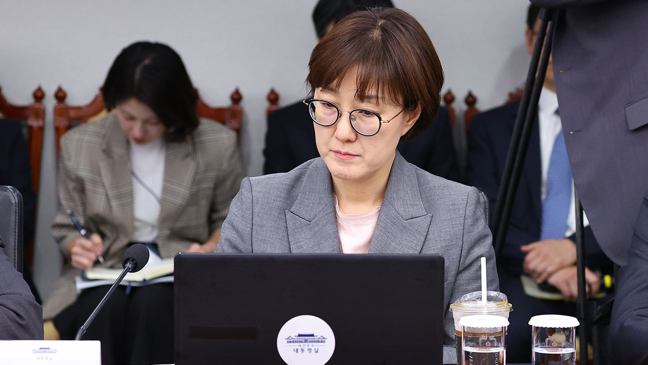 대통령실 "이 대통령, 김현지 국회 운영위 출석 가능하도록 경내대기 지시"