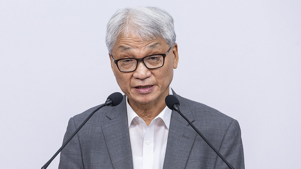 국힘 윤리위원장 "당에서 사퇴 요구‥대법원 공격하는 민주당과 똑같아"