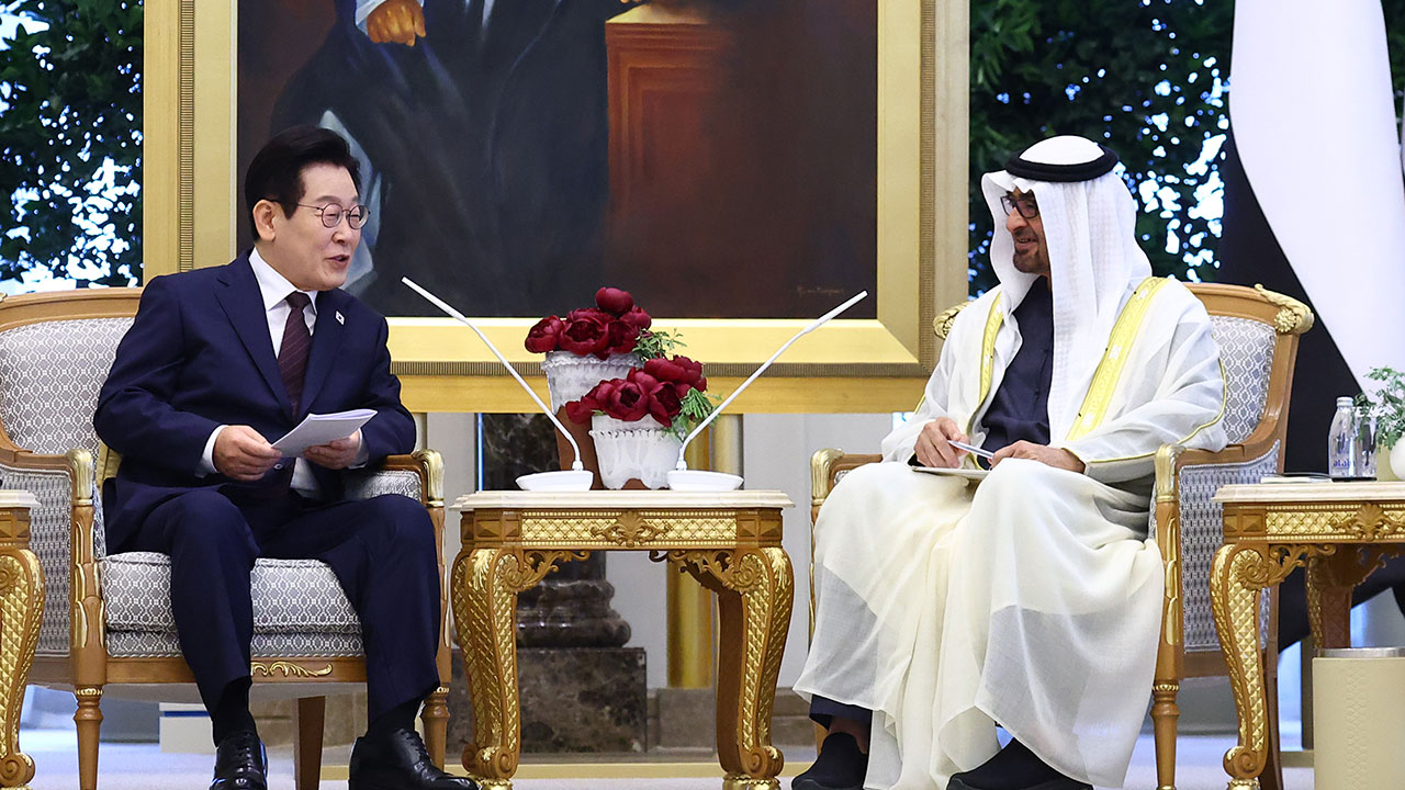 한-UAE, 원자력·AI 협력 등 7개 MOU 체결