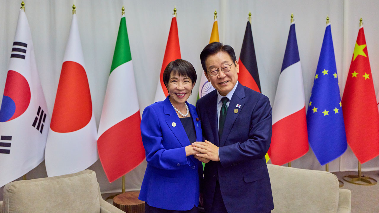 이재명 대통령, 다카이치 일본 총리·리창 중국 국무원 총리와 회동