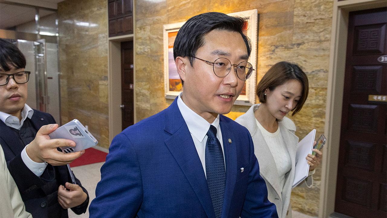 국힘 여성의원들 "민주당, '성추행 의혹' 장경태 제명해야" 