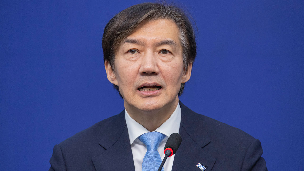 조국 "한동훈, 국힘 공천 못 받을 것‥신당 만들 배짱 없어"