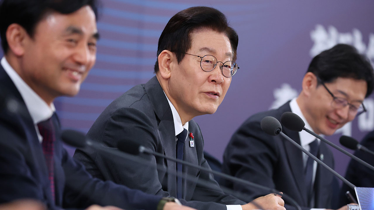 이 대통령 "충남·대전 통합 논의, 바람직‥모범적으로 통합하면 어떨까 생각"