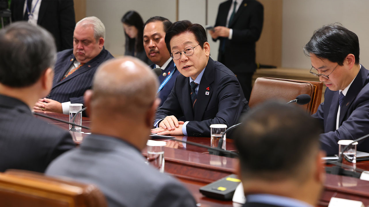 이재명 대통령 태평양도서국 방한단 접견‥"광물·에너지 분야 협력 확대 가능성"