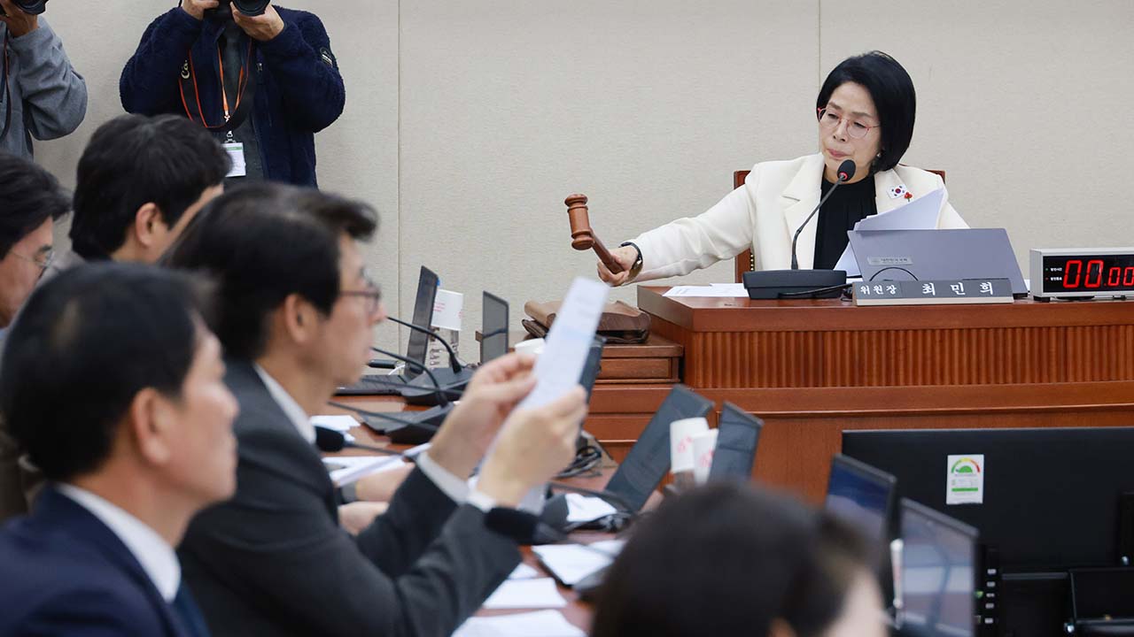 與과방위, '청문회 불출석' 쿠팡 김범석 등 고발‥국정조사도 추진