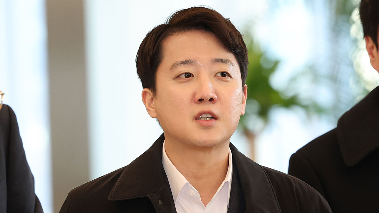 이준석, 김건희 특검서 9시간 반 조사‥"왜 피의자인지 몰라"