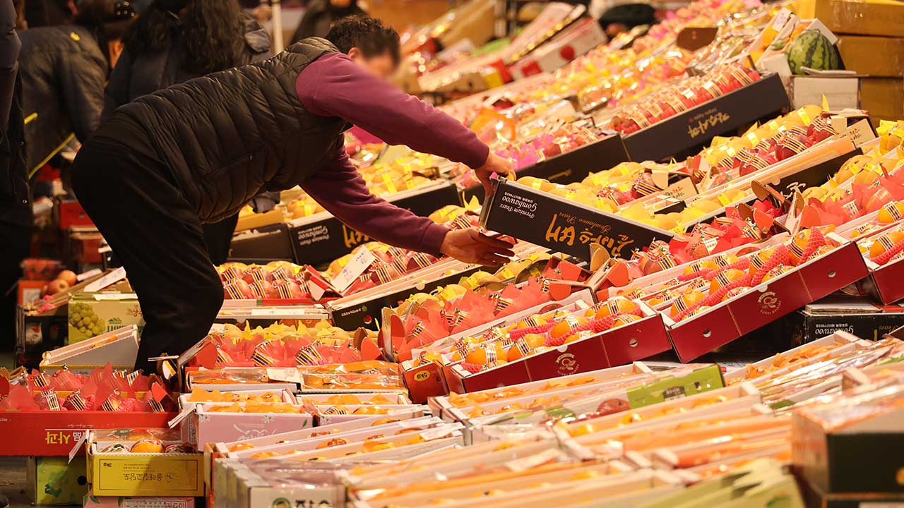 서울시, 설 앞두고 성수 식품 불법행위 집중 단속