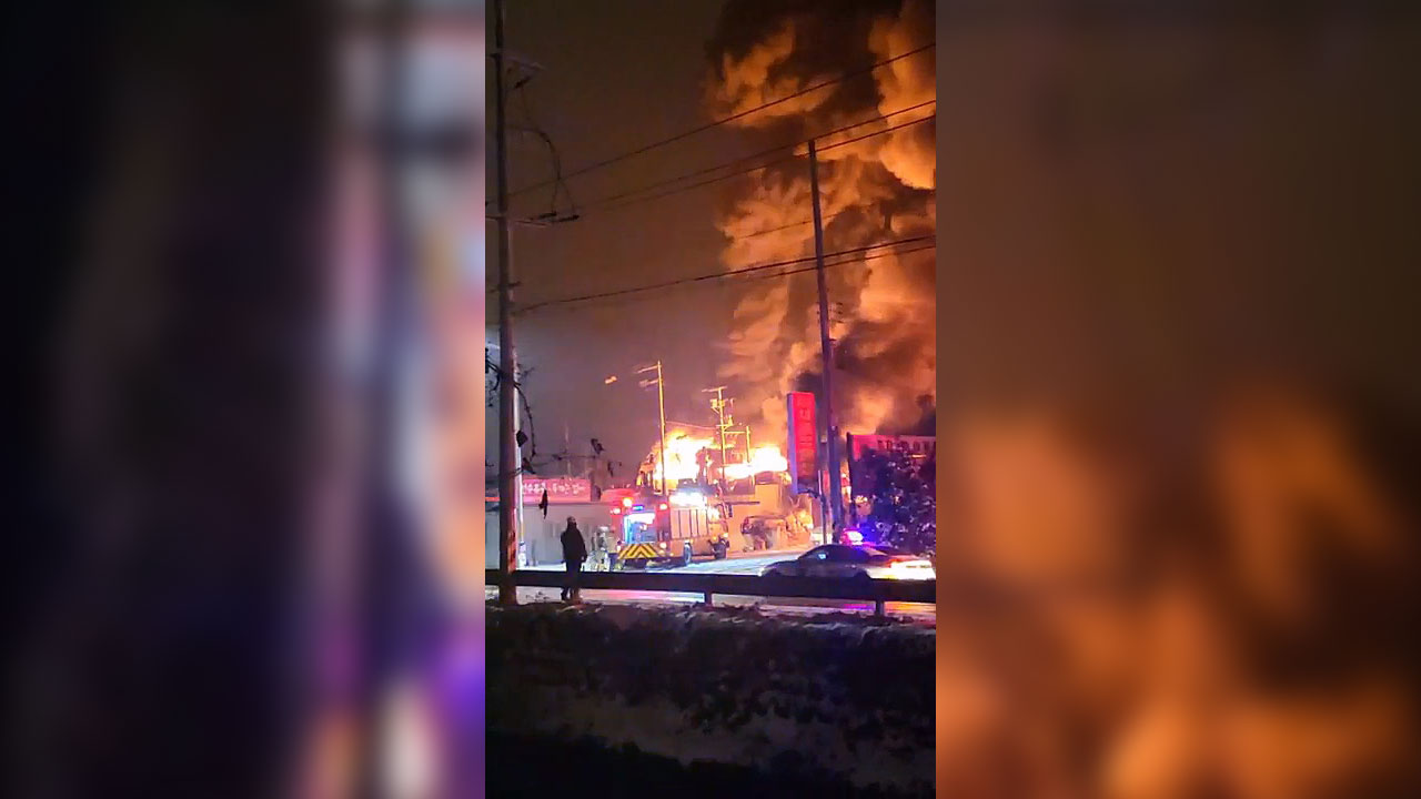 경기 남양주 화도읍 의류 창고서 불..다친 사람 없어