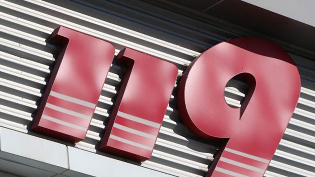 서울 송파구 방이동 지하 노래방서 불‥연기에 7명 구조