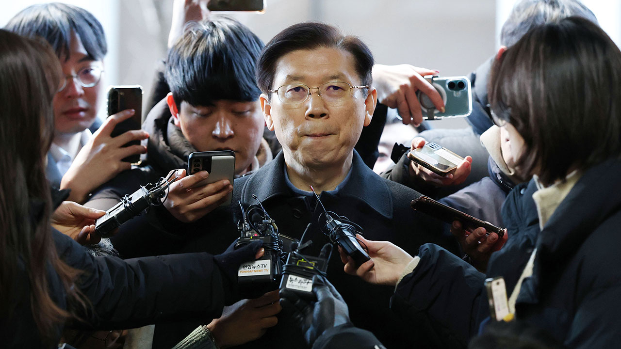 박종준 전 경호처장, 13시간 경찰 조사 마치고 귀가‥"성실히 임해"