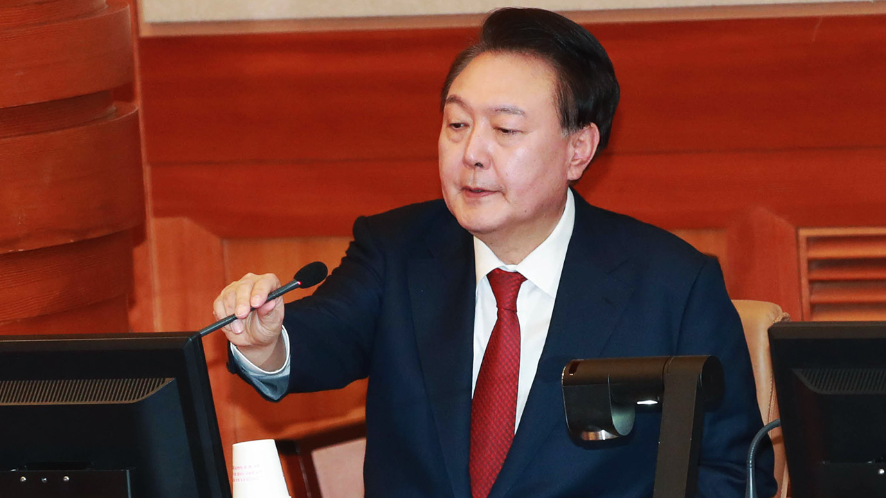 [속보] 윤 대통령 서울구치소 출발‥탄핵심판 두 번째 출석