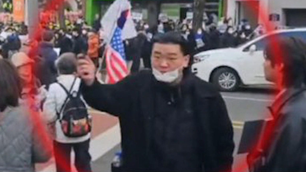 경찰, '서부지법 방화 미수' 10대 남성에 구속영장 신청