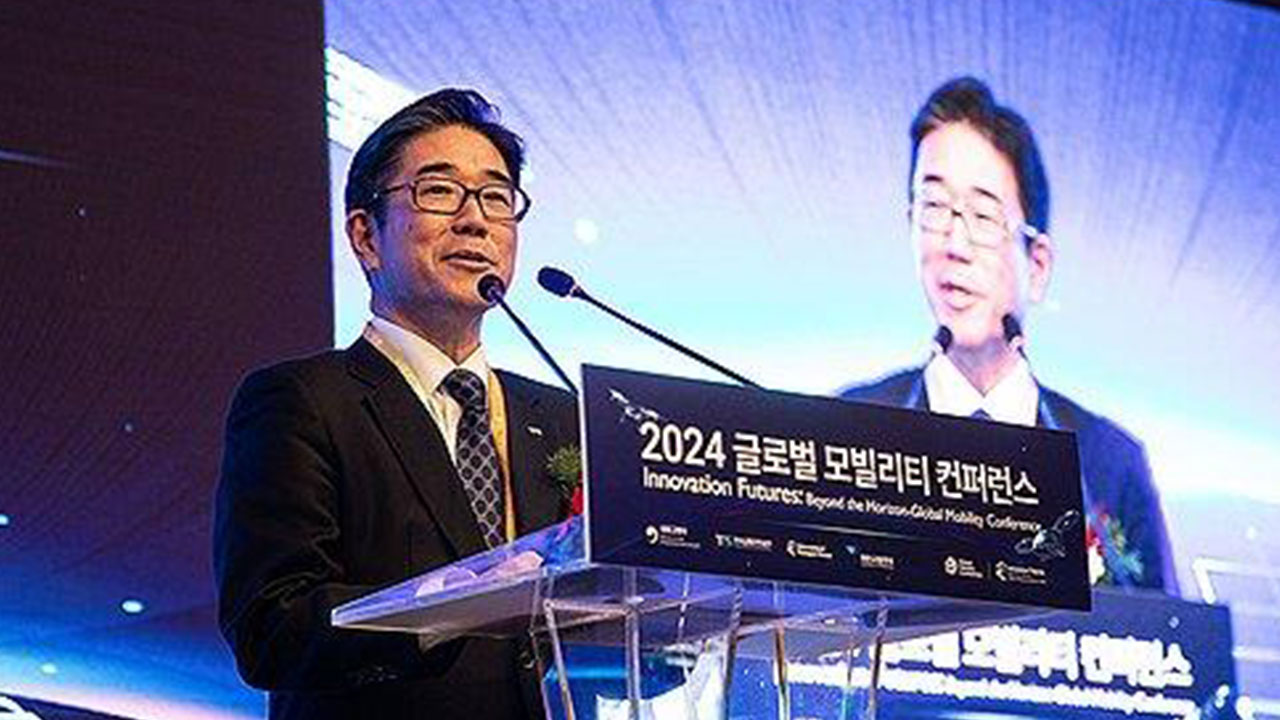 고위공직자 43명 재산 공개‥'백지신탁 불복 사퇴' 문헌일 197억 신고