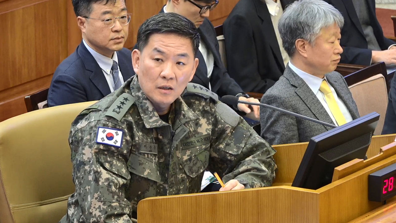 [속보] 이진우 "비상계엄 적법하다고 생각"