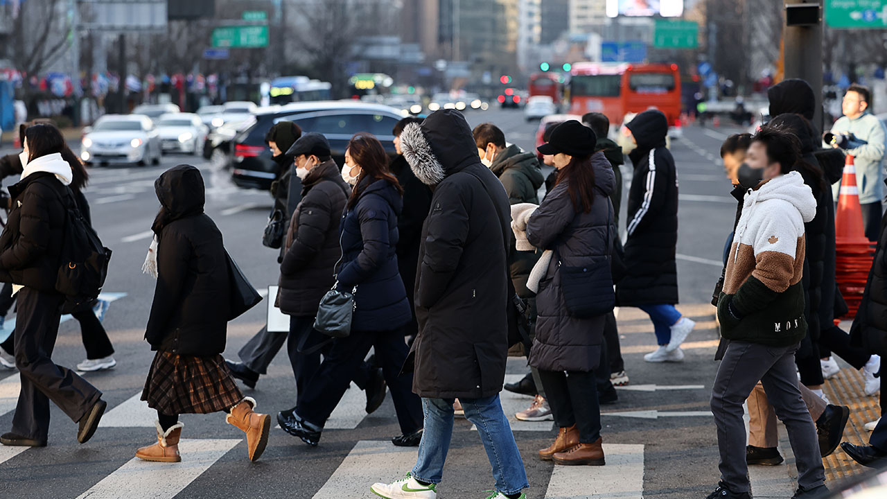 [날씨] 전국 강추위 속 곳곳 눈‥서울 올해 첫 한파 경보