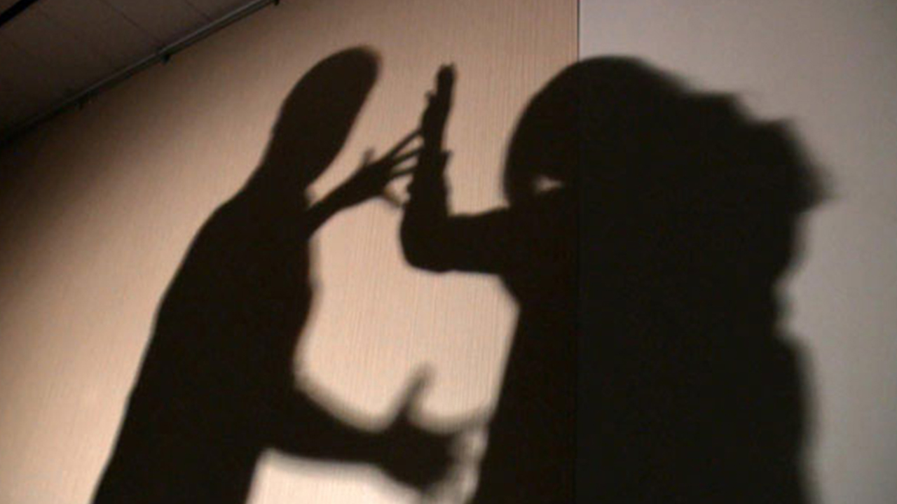 경찰, 전 여자 친구 감금·폭행하고 불법 촬영까지 한 40대 남성 긴급체포