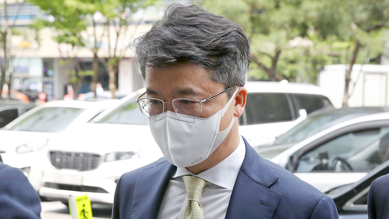 '회삿돈 유용 혐의' bhc 박현종 전 회장 구속영장 기각