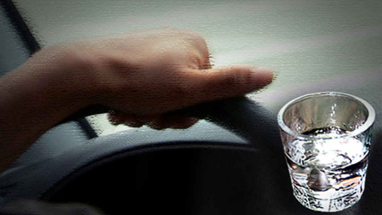 음주단속 보고 달아난 현직 경찰관 체포‥직위 해제