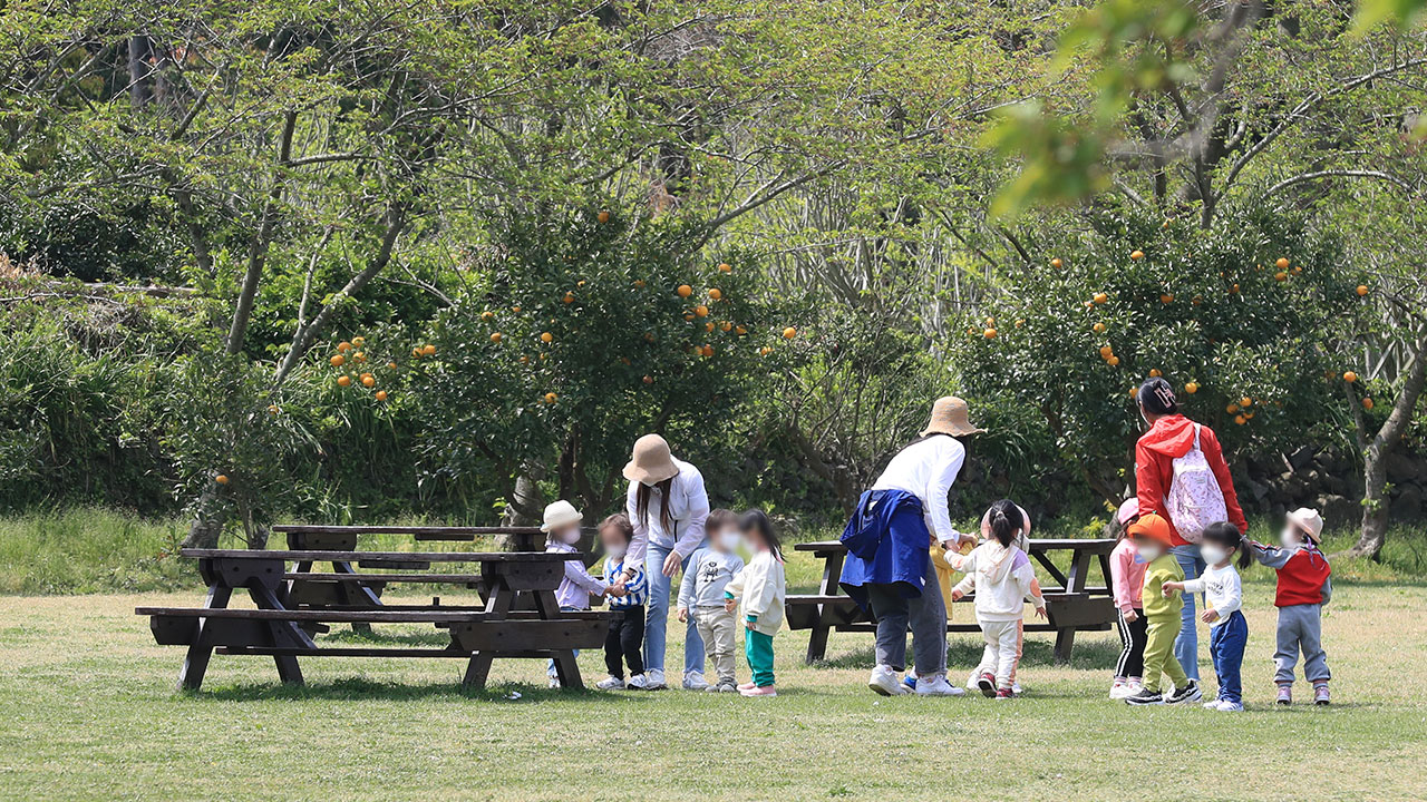 '2자녀 가정'에도 아이돌봄 서비스 우선 제공‥시행규칙 개정